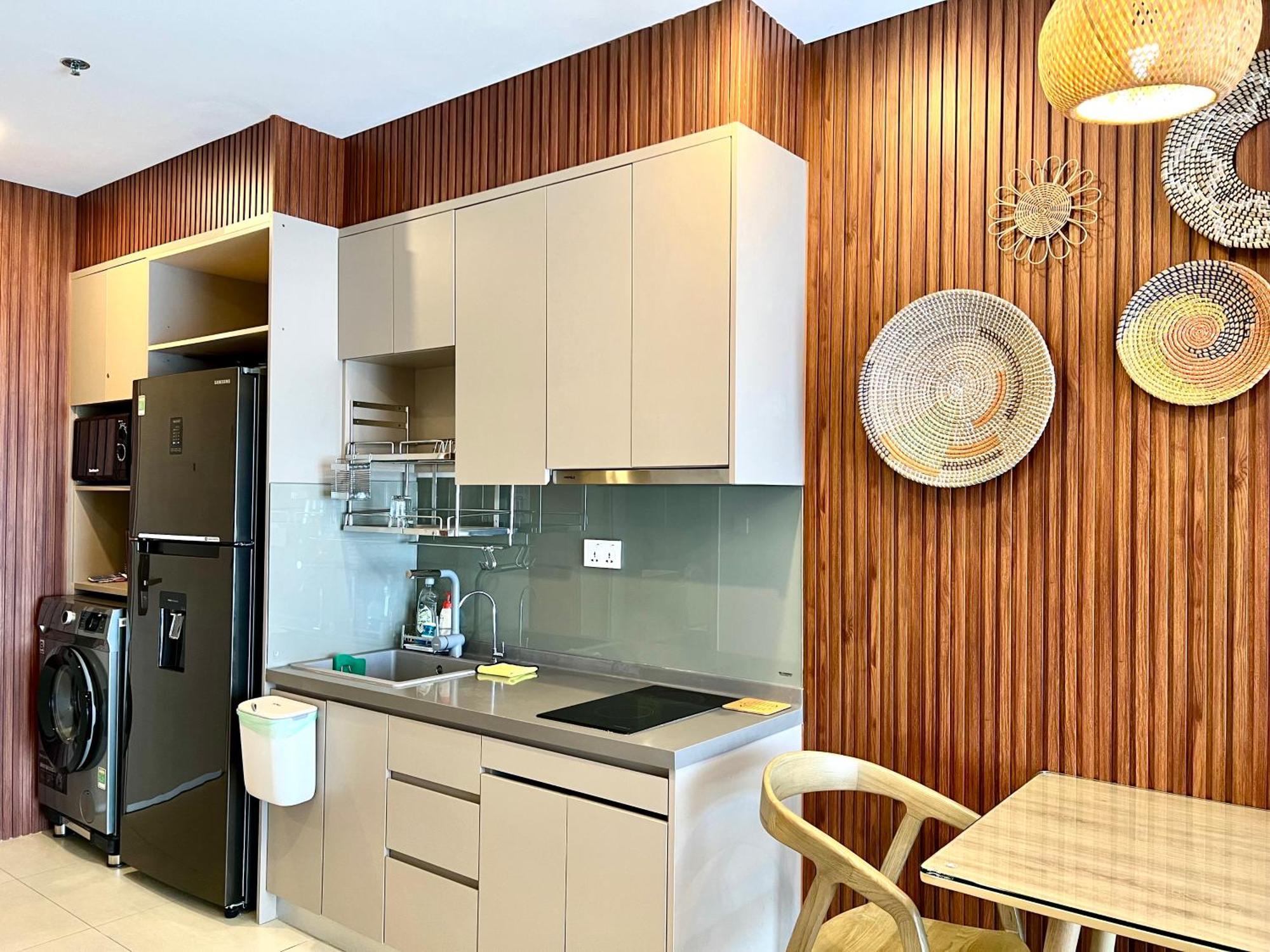Apartment The Song - Mochi House *